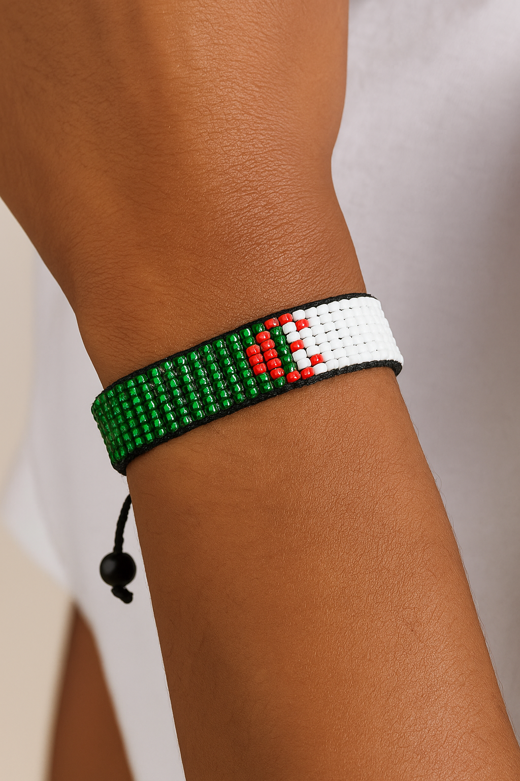 Algeria Flag Bracelet: Handmade Adjustable Beaded Wristband